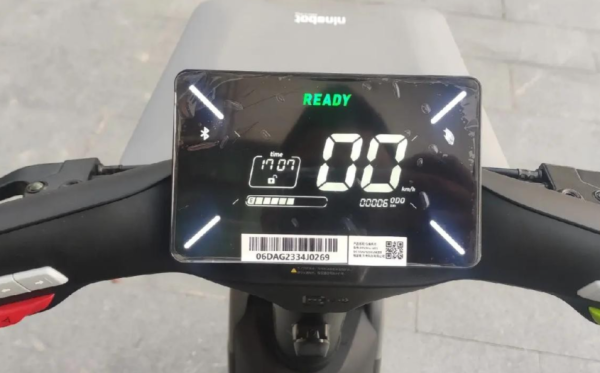 Электроскутер Segway-Ninebot V30C