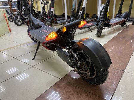 Электросамокат Currus BLADE 10